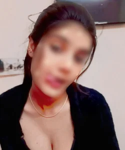 Call Girl Vadodara Amrita