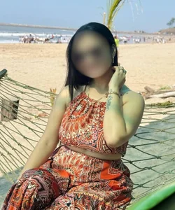 Call Girl Vadodara Aru