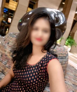 Call Girl Vadodara Radha