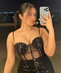 Call Girl Vadodara Sakshi