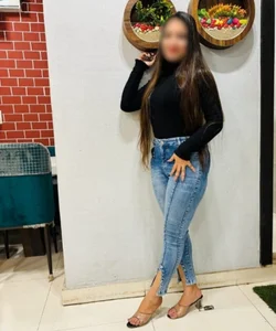 Call Girl Vadodara Shreya